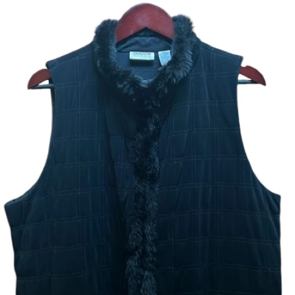 Chicos Faux Fur Traveler Trim Vest Quilted 4 hook/eye front closures Sz. 3=XL/16 - Picture 3 of 16